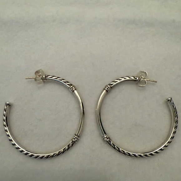 David Yurman silver hoops with diamonds - Picture 1 of 3